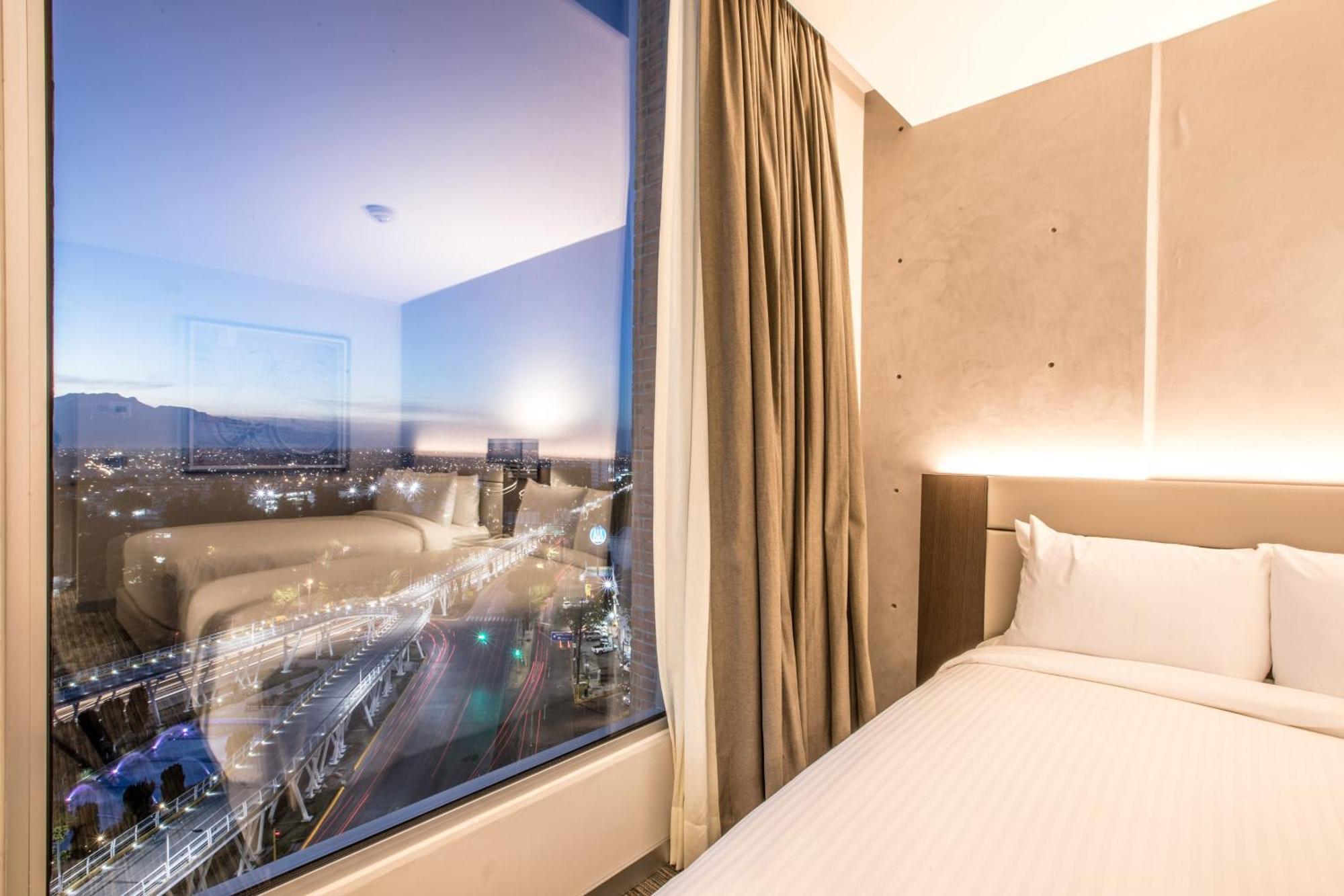 Four Points By Sheraton פואבלה מראה חיצוני תמונה