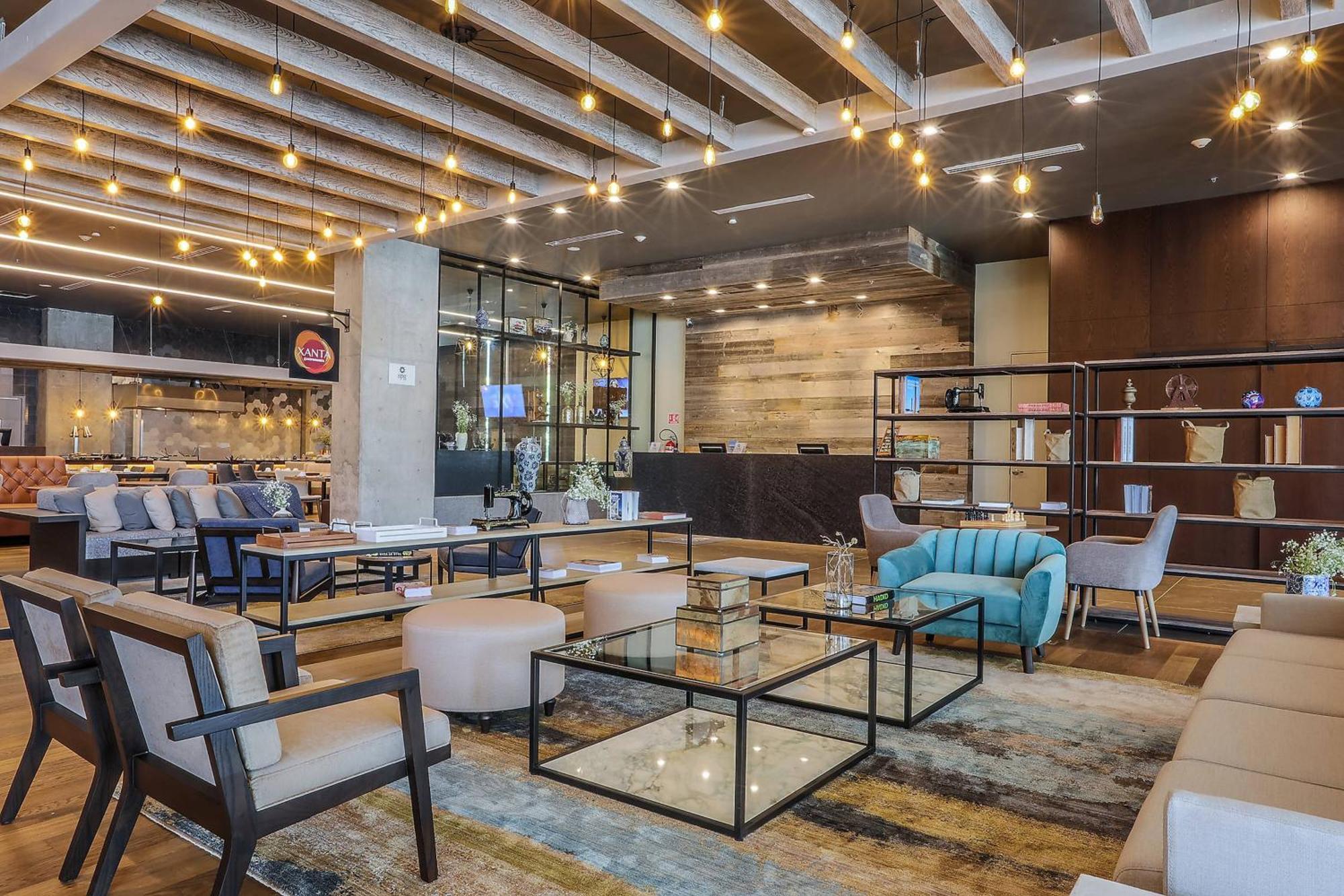 Four Points By Sheraton פואבלה מראה חיצוני תמונה